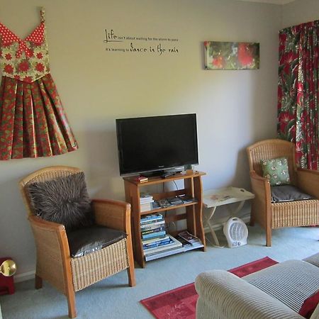 Be My Guest Bed & Breakfast New Plymouth Eksteriør billede