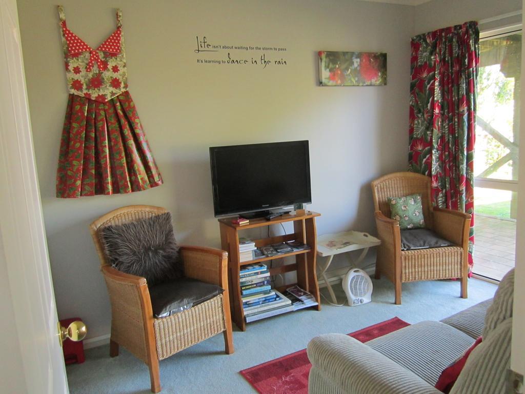 Be My Guest Bed & Breakfast New Plymouth Eksteriør billede